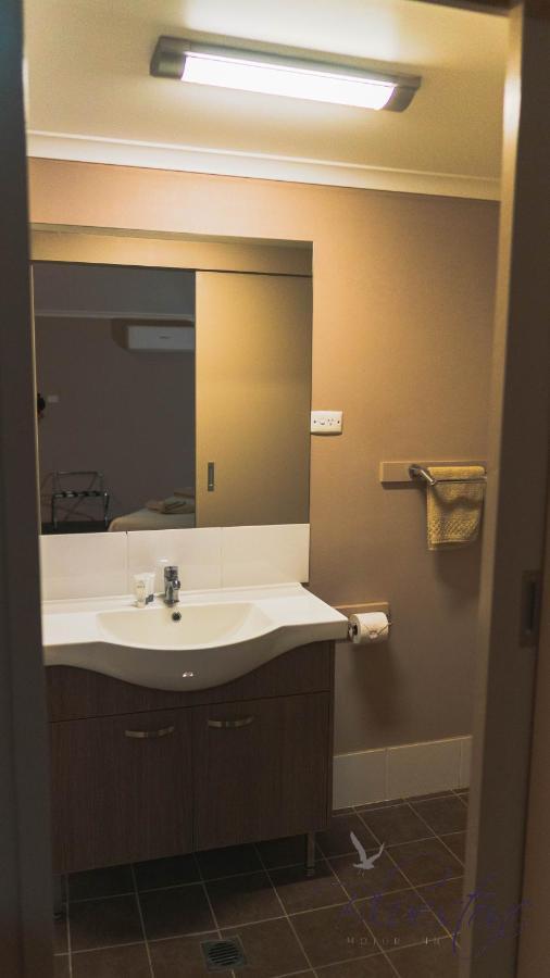 Bluestone Motor Inn Tennant Creek Extérieur photo