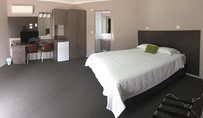 Bluestone Motor Inn Tennant Creek Extérieur photo