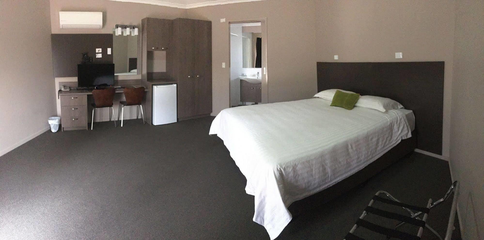 Bluestone Motor Inn Tennant Creek Extérieur photo