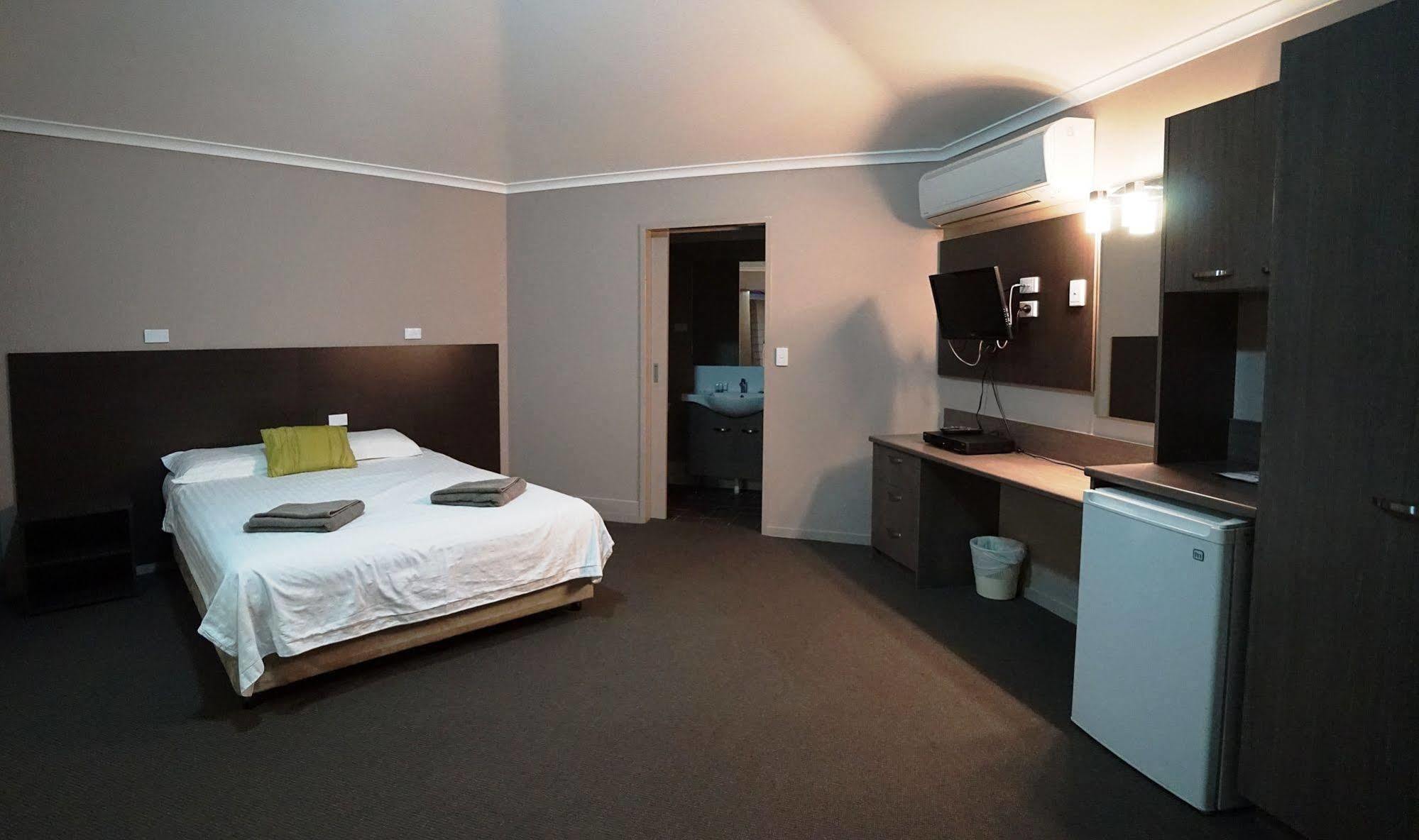 Bluestone Motor Inn Tennant Creek Extérieur photo