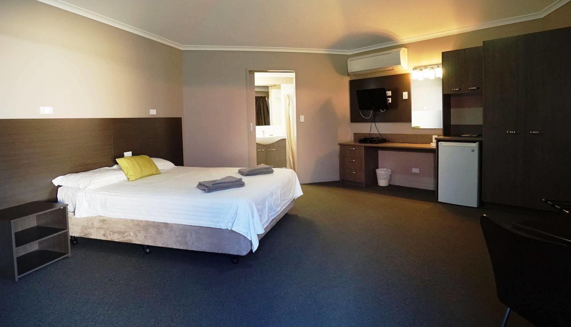 Bluestone Motor Inn Tennant Creek Extérieur photo