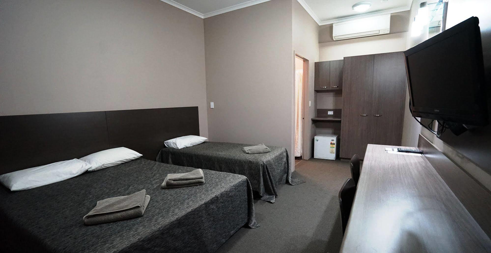 Bluestone Motor Inn Tennant Creek Extérieur photo